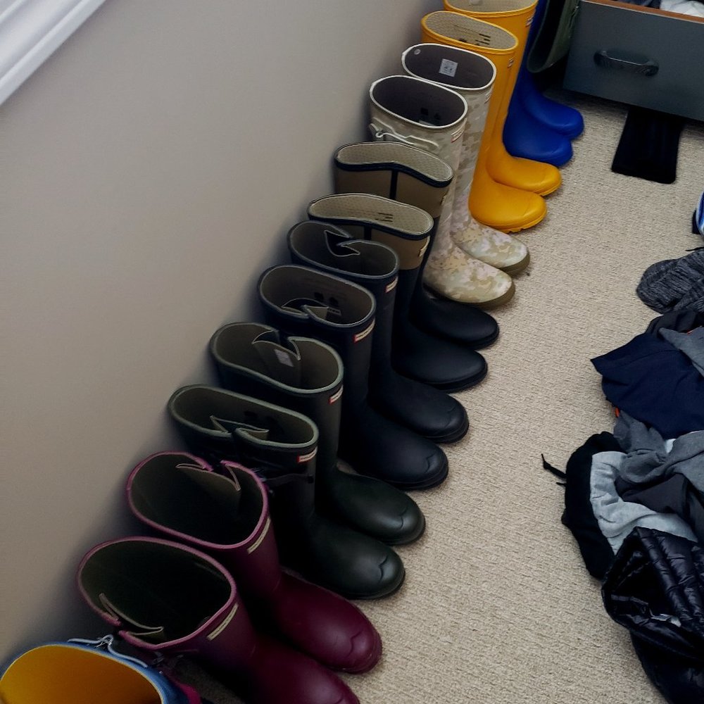 Meet your Poshers, Peter and Seana